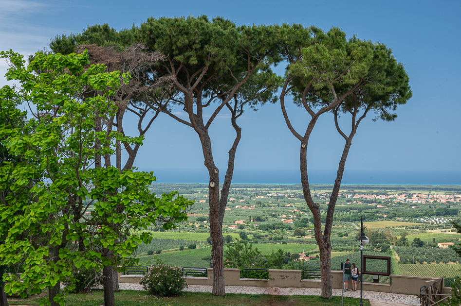 Castagnetti Carducci - Ausblick von der Panoramaterrasse zum Meer