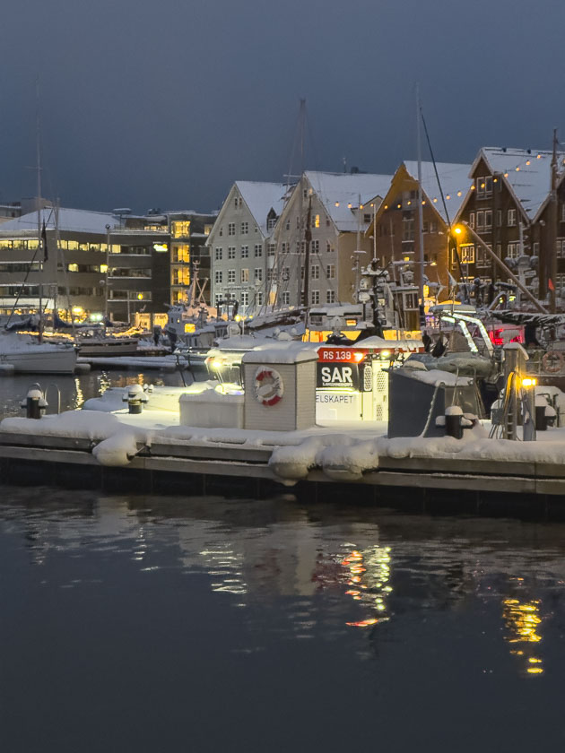 Tromsø - Stadthäuser am Hafen